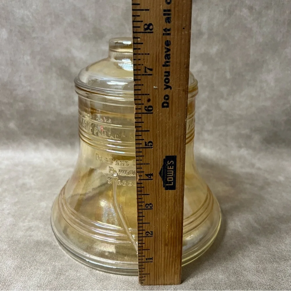 VTG.1976 BICENTENNIAL BARTLETT-COLLINS GLASS LIBERTY BELL COOKIE JAR